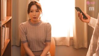 MIKR-118 [无码中文字幕] 痴汉隔着丝袜扣穴学生拿着视频威胁 二狼合流的发泄 - 佐佐木明希